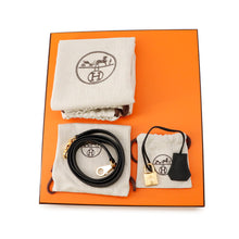 Load image into Gallery viewer, HERMES Kelly Retourne Black Togo Leather Size 25
