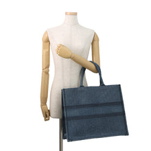 将图像加载到图库查看器中，Dior Book tote BlueM1286ZWAL Denim Size Large
