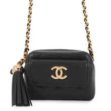 Load image into Gallery viewer, CHANEL Matelasse Mini ChainClutch BlackAP4744 Caviar Leather
