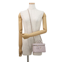 将图像加载到图库查看器中，CHANEL Vanity CC Logo Chain Shoulder LavenderAP4936 Caviar Leather
