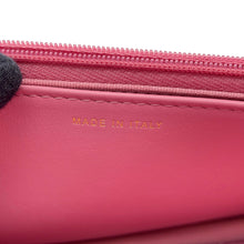 Load image into Gallery viewer, CHANEL Chain Wallet Turnlock PinkAP2289 Lambskin
