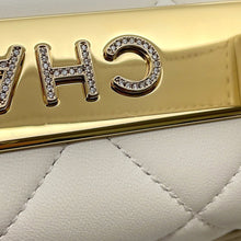 Load image into Gallery viewer, CHANEL Matelasse Trendy CC Top Handle Chain Shoulder Bag WhiteA92236 Lambskin
