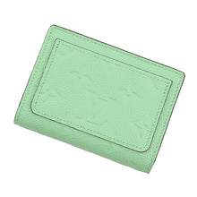 将图像加载到图库查看器中，LOUIS VUITTON Portefeuille Clare Vert PomM82049 Monogram Empreinte Leather
