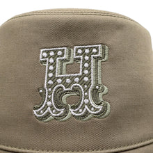 Load image into Gallery viewer, HERMES Hat 《Harper H Electric》 Embroidery Size 58 SausageH252010N Cotton100%

