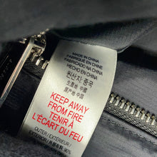 Load image into Gallery viewer, BURBERRY Artier 2WAY Tote Bag Black8026233 Nylon
