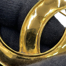 Load image into Gallery viewer, CHANEL CC Logo Brooch Gold Gold Plated
