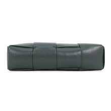 Load image into Gallery viewer, Bottega Veneta Maxi INTRECCIATO Shoulder Bag Dark Green Leather
