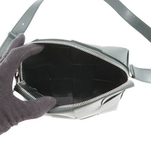 Load image into Gallery viewer, Bottega Veneta Maxi INTRECCIATO Shoulder Bag Dark Green Leather
