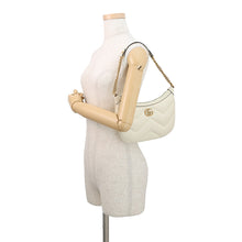 将图像加载到图库查看器中，GUCCI GG Marmont ChainShoulder Bag Ivory777263 Leather Size Small
