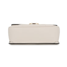 将图像加载到图库查看器中，GUCCI Decorated Chain Shoulder Bag White850524 Leather
