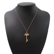 将图像加载到图库查看器中，TIFFANY&amp;Co. Fleur de Lis Key Necklace 18K Pink Gold
