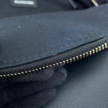 将图像加载到图库查看器中，BALENCIAGA Everyday Backpack Black552379 Calf Leather
