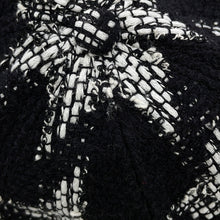 Load image into Gallery viewer, CHANEL CC Logo Tweed Cap Size M Black/WhiteAA7108 Cotton39% Wool39% Acryl18% Polyester2% Viscose2%
