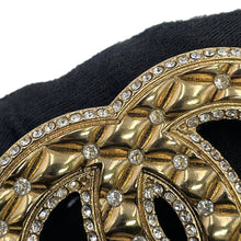 将图像加载到图库查看器中，CHANEL Rhinestone CC Logo Brooch Champagne Gold Metal Rhinestone
