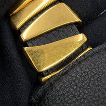 将图像加载到图库查看器中，Bottega Veneta Maxi INTRECCIATO Cassette Shoulder Bag Black666870V17H18425 Leather
