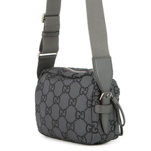 将图像加载到图库查看器中，GUCCI ECONYLON GG Shoulder Bag Gray/Black767931 GG Polyester Size Medium
