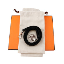 Load image into Gallery viewer, HERMES Evelyne Short Black Taurillon Clemence Size TPM
