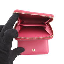 Load image into Gallery viewer, GUCCI Bamboo Small Wallet Pink828171AAEVB5637 Leather
