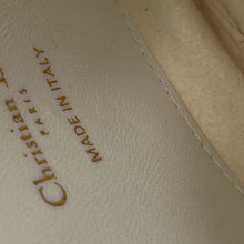 将图像加载到图库查看器中，Dior Macrocanage Vibe Hobo White/NavyS7200ONOA_M933 Lambskin Size micro
