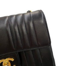 将图像加载到图库查看器中，CHANEL Mademoiselle ChainShoulder Black Lambskin Size Mini
