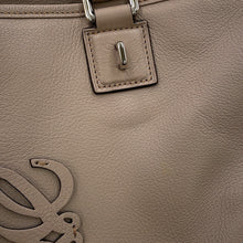 Load image into Gallery viewer, LOEWE Amazonas Greige352.95.A22 Goatskin Leather Size 36
