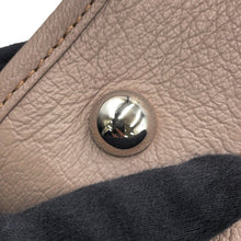 Load image into Gallery viewer, LOEWE Amazonas Greige352.95.A22 Goatskin Leather Size 36
