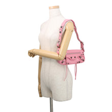 将图像加载到图库查看器中，BALENCIAGA LucaGol Sling Bag Pink771670 Leather Size XS
