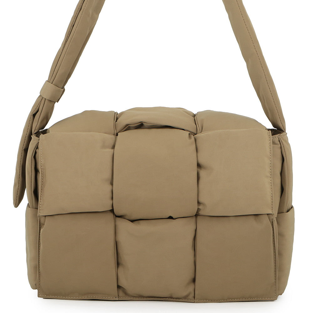 BOTTEGA VENETA パーティーバッグ　ナイロン Men's Zip Tape Weekender in Black | Bottega Veneta TH