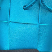 Load image into Gallery viewer, Bottega Veneta Cassette Bucket Shoulder Bag blueprint680217VCQC44403 Lambskin Size Mini
