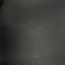 将图像加载到图库查看器中，Ferragamo Messenger bag Black24A311 Leather

