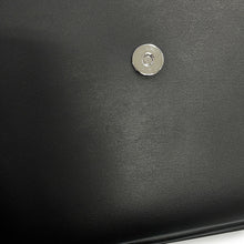 将图像加载到图库查看器中，Ferragamo Messenger bag Black24A311 Leather
