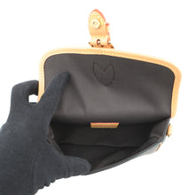 将图像加载到图库查看器中，LOUIS VUITTON Nano Diane NoirM83298 Monogram

