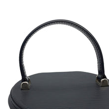 Load image into Gallery viewer, LOUIS VUITTON Cannes NoirM52226 Epi Leather
