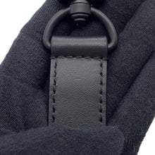 将图像加载到图库查看器中，LOUIS VUITTON LV Aerogram Pilot Wearable Wallet NoirM83563 Leather LV Aerogram
