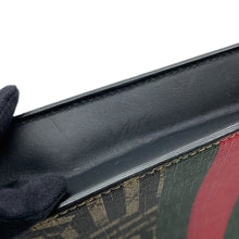 Load image into Gallery viewer, GUCCI Cherie B Clutch Bag Black/Multicolor433665 GG Kaleido Leather
