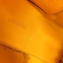 将图像加载到图库查看器中，Bottega Veneta alcotote Yellow652867V13F17118 Mouton Leather
