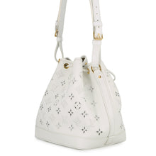 将图像加载到图库查看器中，LOUIS VUITTON LV Broderie Anglaise Noe 2022 Stainless Steel BlancM20740 Calf Leather Monogram Size PM
