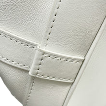 将图像加载到图库查看器中，LOUIS VUITTON LV Broderie Anglaise Noe 2022 Stainless Steel BlancM20740 Calf Leather Monogram Size PM
