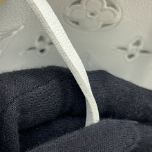 将图像加载到图库查看器中，LOUIS VUITTON LV Broderie Anglaise Noe 2022 Stainless Steel BlancM20740 Calf Leather Monogram Size PM
