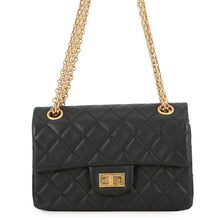 将图像加载到图库查看器中，CHANEL 2.55 Matelasse S Flap Chain Shoulder Bag Black Leather Size 20
