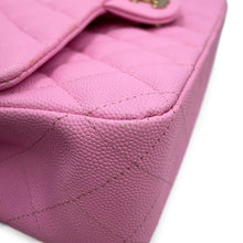Load image into Gallery viewer, CHANEL Matelasse ChainShoulder Bag PinkA01112 Caviar Leather Size 25
