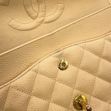 将图像加载到图库查看器中，CHANEL Matelasse W/WChainShoulder Bag BeigeA01112 Caviar Leather Size 25
