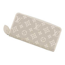 将图像加载到图库查看器中，LOUIS VUITTON Zippy Wallet QuartzM83029 Mahina Reverse
