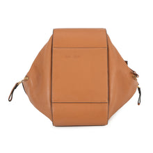 将图像加载到图库查看器中，LOEWE hammock Light Camel387.12KN60 Leather Size Small
