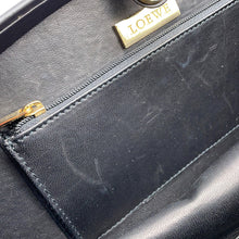 将图像加载到图库查看器中，LOEWE Handbag Black Leather
