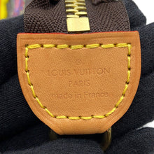将图像加载到图库查看器中，LOUIS VUITTON LVxYK Toiletry Pouch on Chain Brown/MulticolorM81982 Monogram
