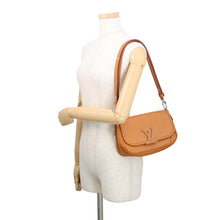 将图像加载到图库查看器中，LOUIS VUITTON Busy NM GoldMielM59459 Epi Leather
