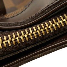 将图像加载到图库查看器中，LOUIS VUITTON Sistina RedN41541 Damier Ebene Canvas Size MM
