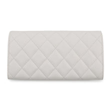 将图像加载到图库查看器中，CHANEL Matelasse Long Wallet WhiteAP4327-B18713-10601 Caviar Leather
