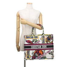 将图像加载到图库查看器中，Dior Book Tote Indian Animals White/MulticolorM1286ZEBM_M933 Canvas Size Large
